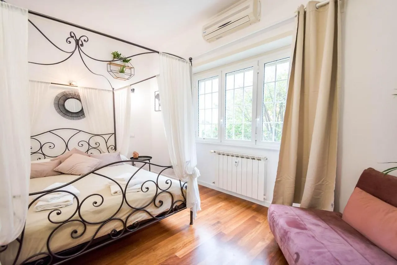 Apartment Domusfebo-Vaticansuites Rome